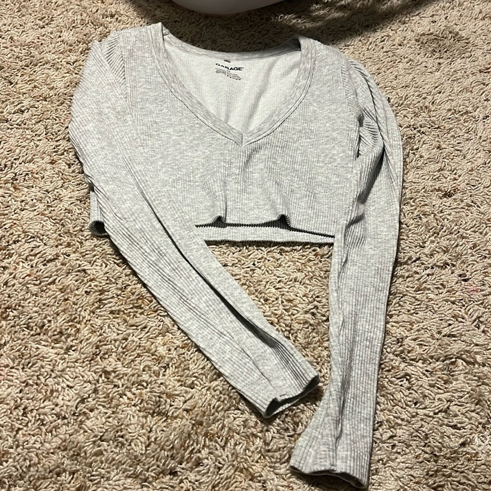 Womens garage seamless cropped grey long sleeve